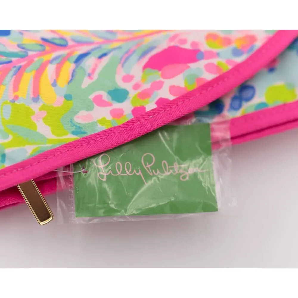 Lilly Pulitzer Catch the Wave Grip Garment Bag NWT Pink Floral Travel Bag - Picture 2 of 6